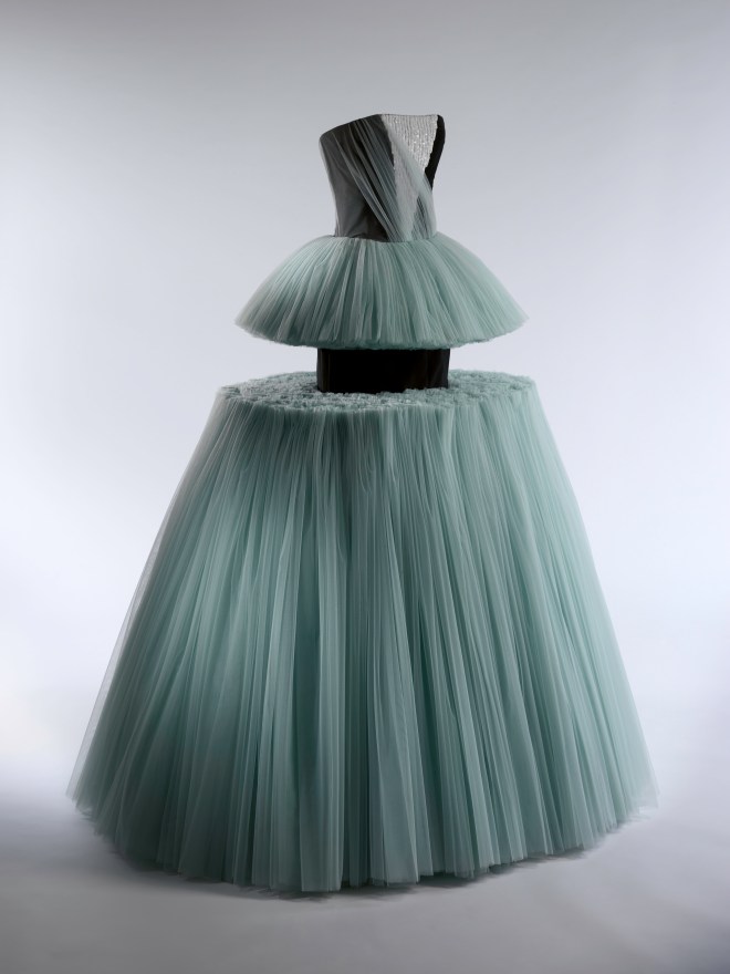01.BallGown,Viktor&amp;Rolf,Spring2010